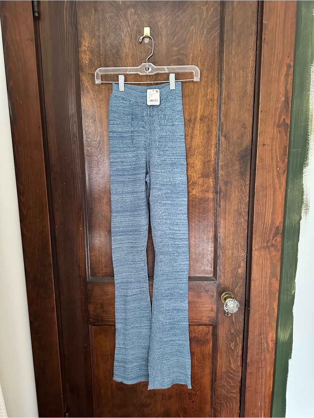 NWT Free People Women’s Blue Knit Flare Leggings